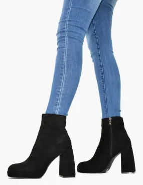Botin negro en antelina | Magalluf