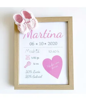 Lámina de nacimiento bebe en marco de madera